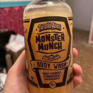 Twisted allure body wash